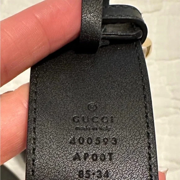 Gucci Black Belt with Gold GG Emblem - Picture 6 of 10